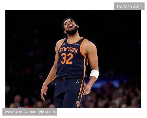 尼克斯逆转取胜全场精彩回顾及球员表现分析